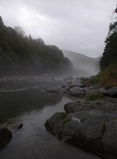 朝霧の川辺川